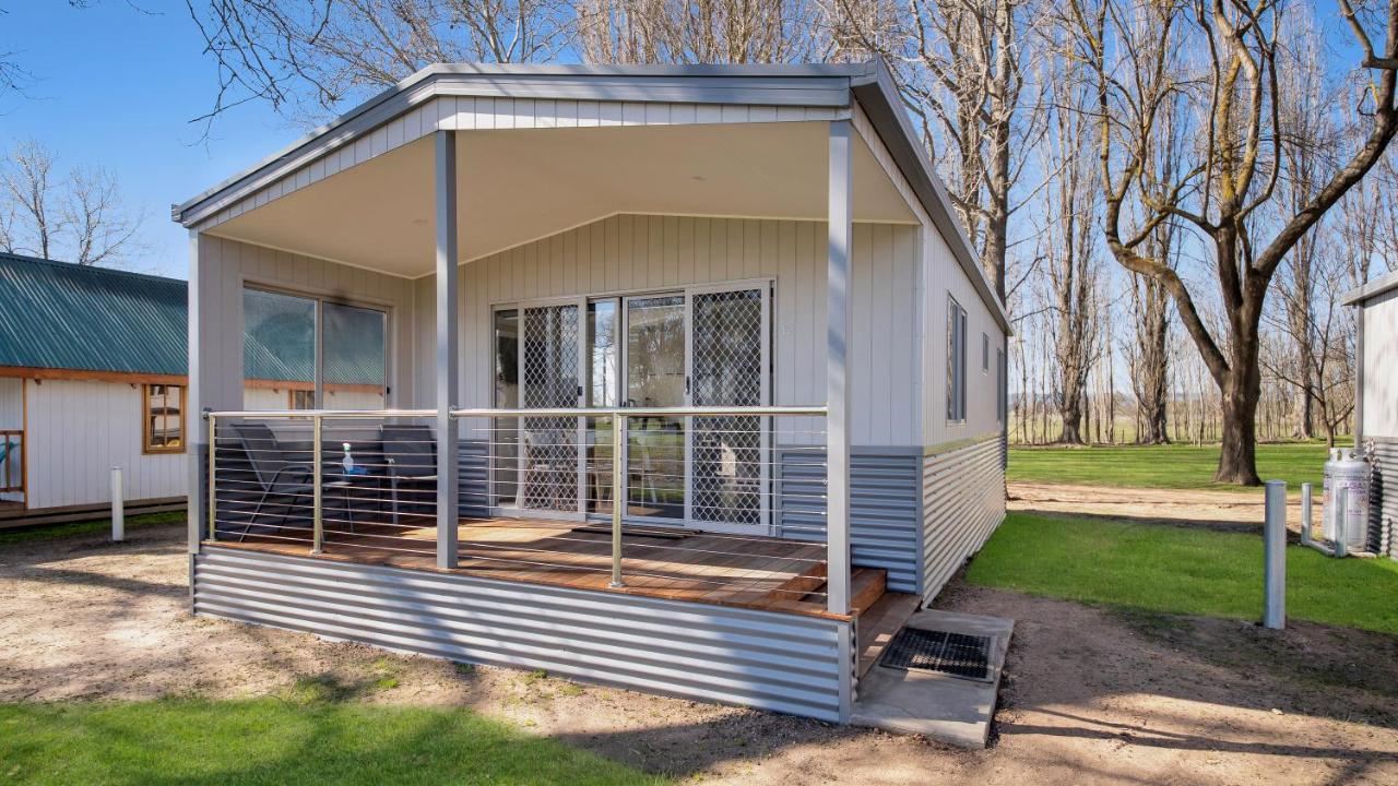 Colac Colac Caravan Park Corryong Esterno foto