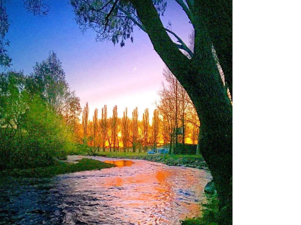 Colac Colac Caravan Park Corryong Esterno foto