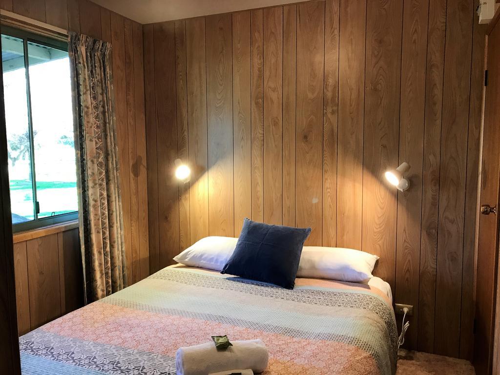 Colac Colac Caravan Park Corryong Esterno foto